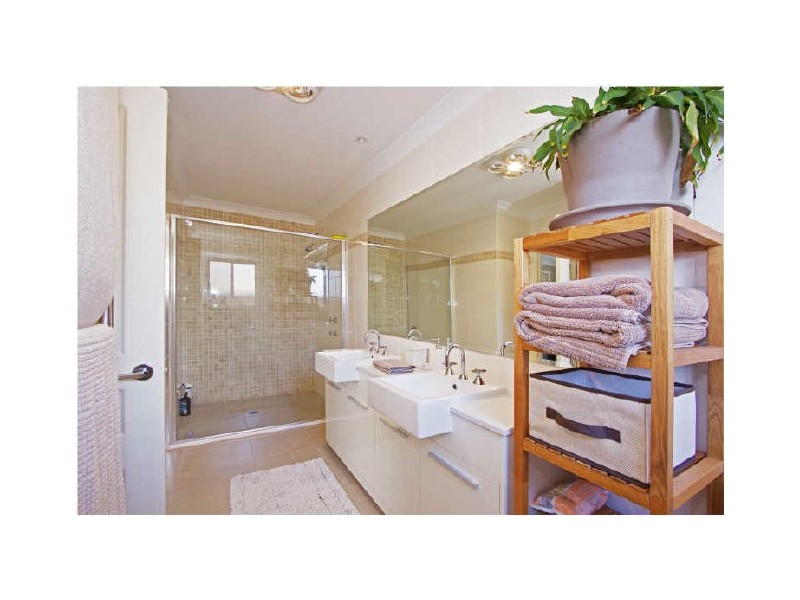 36 Roxburgh Crescent, Stanhope Gardens NSW 2768