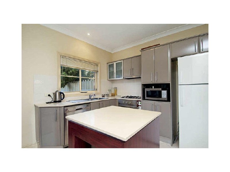 6/6 Blossom Place, Quakers Hill NSW 2763