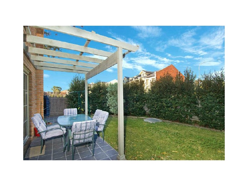 6/6 Blossom Place, Quakers Hill NSW 2763