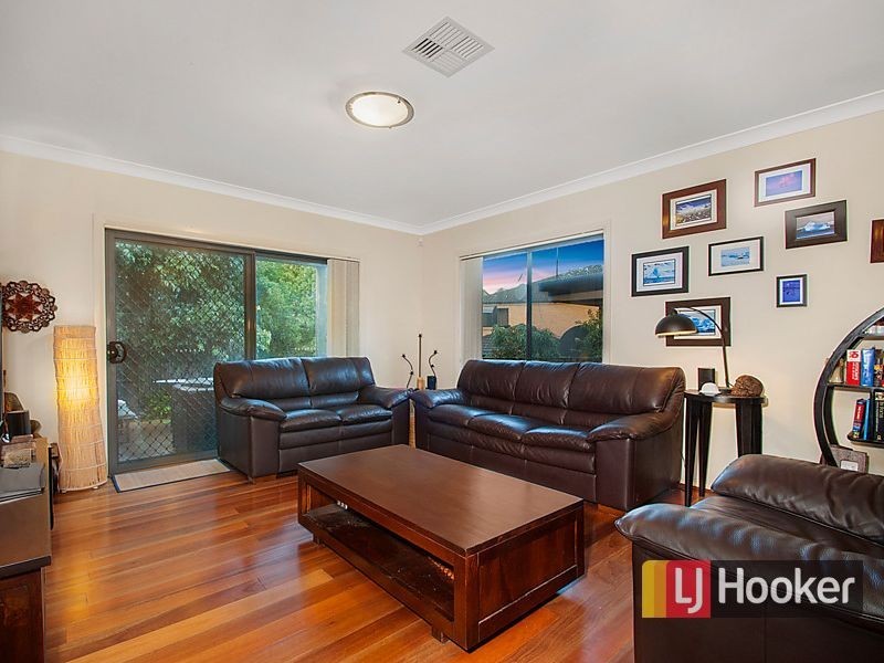 25 Rochdale Circuit, Stanhope Gardens NSW 2768
