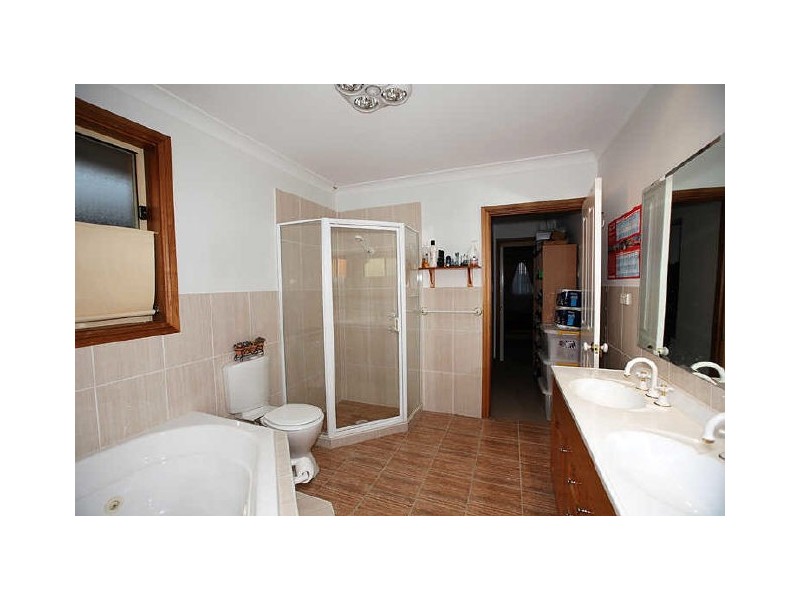 5 Cleveland Close, Rouse Hill NSW 2155