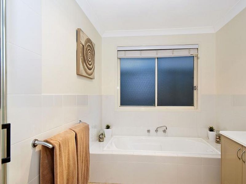 3 Leyburn Street, Stanhope Gardens NSW 2768