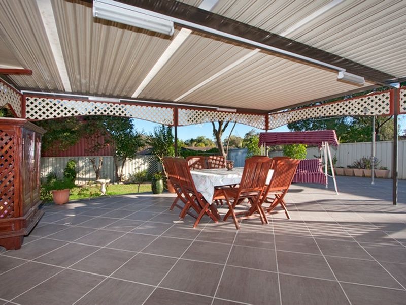 5 Errol Place, Quakers Hill NSW 2763