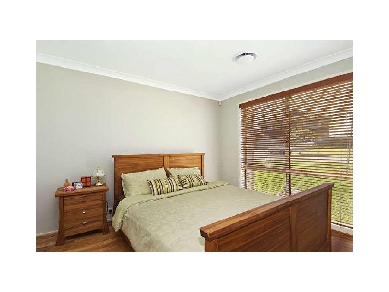 84 Phoenix Ave, Stanhope Gardens NSW 2768