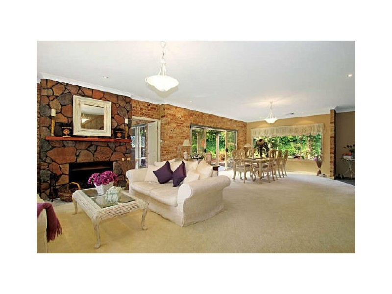 17 Carrs Road, Galston NSW 2159