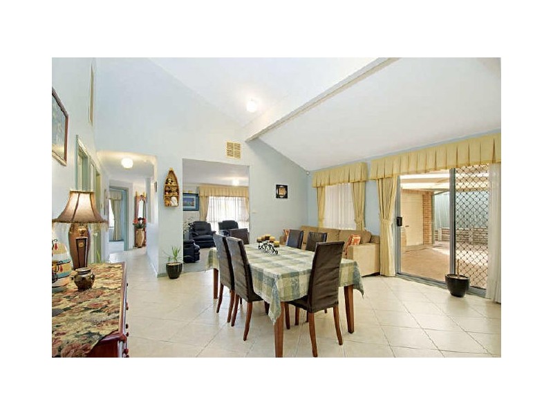 4 Chase Drive, Acacia Gardens NSW 2763