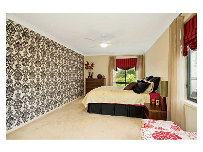 15 Somersby Circuit, Acacia Gardens NSW 2763