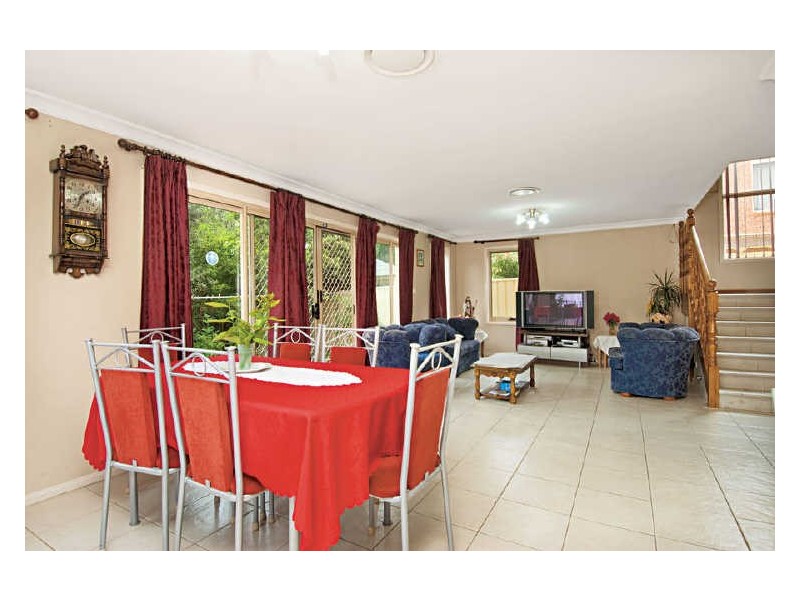 24 Lowan Place, Kellyville NSW 2155