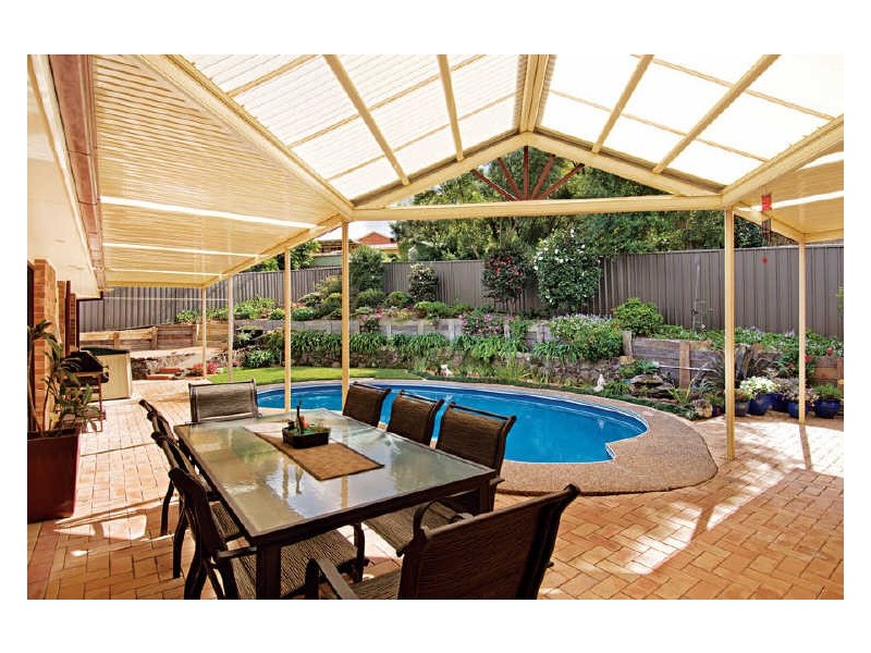 4 Boyne Place, Baulkham Hills NSW 2153