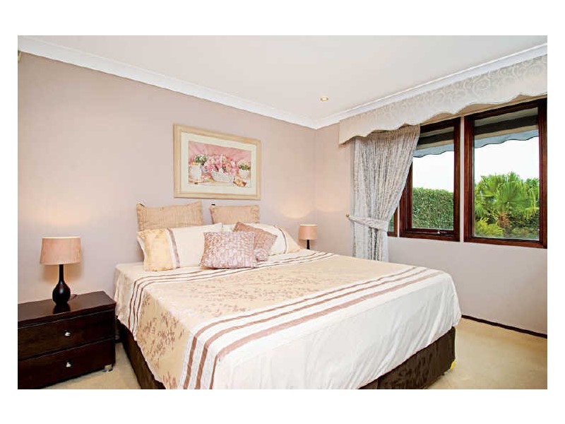 25 Joseph Banks Drive, Kings Langley NSW 2147