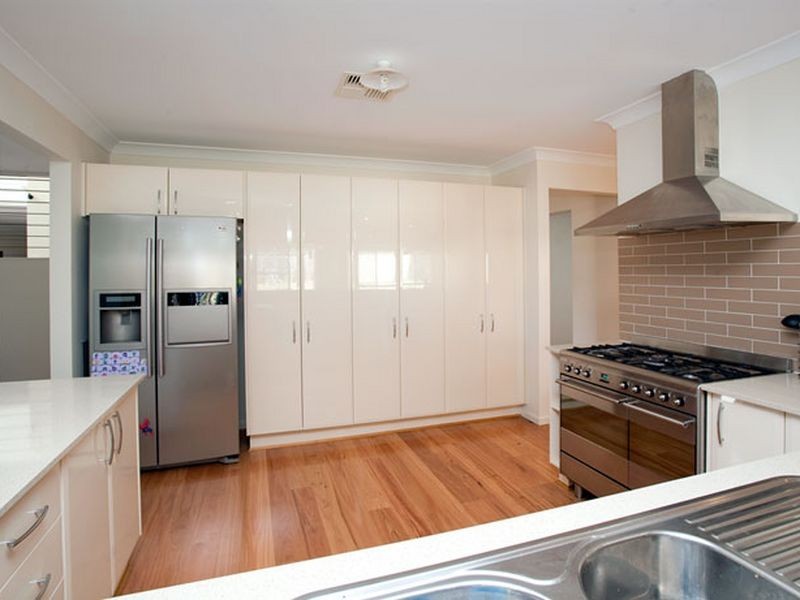 6 Henfield Street, Stanhope Gardens NSW 2768