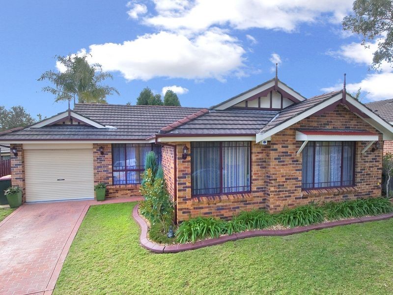 8 Ernest Street, Glenwood NSW 2768