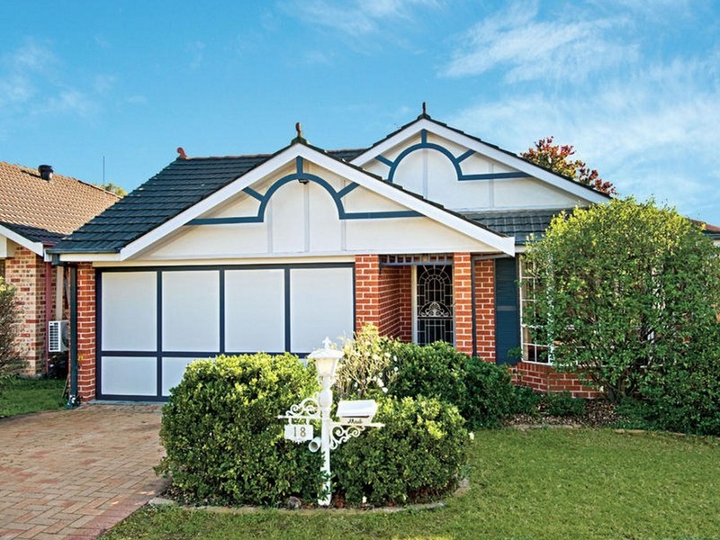 18 Kentia Court, Stanhope Gardens NSW 2768