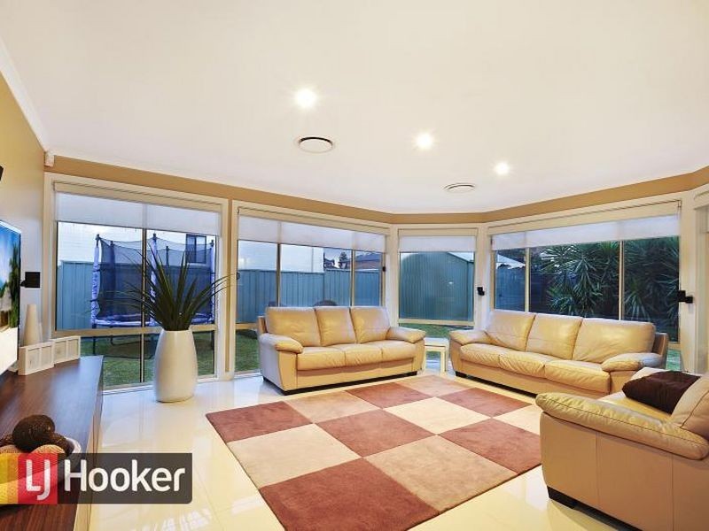 8 Cantwell Street, Glenwood NSW 2768