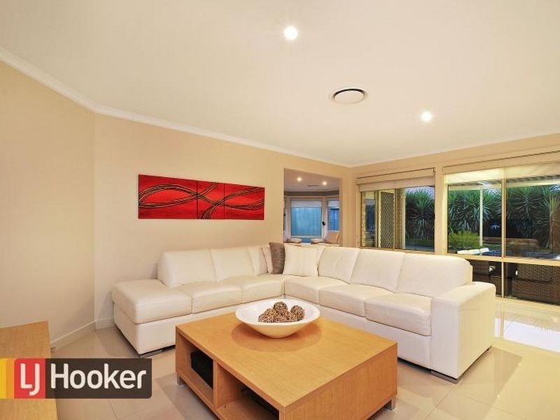 8 Cantwell Street, Glenwood NSW 2768