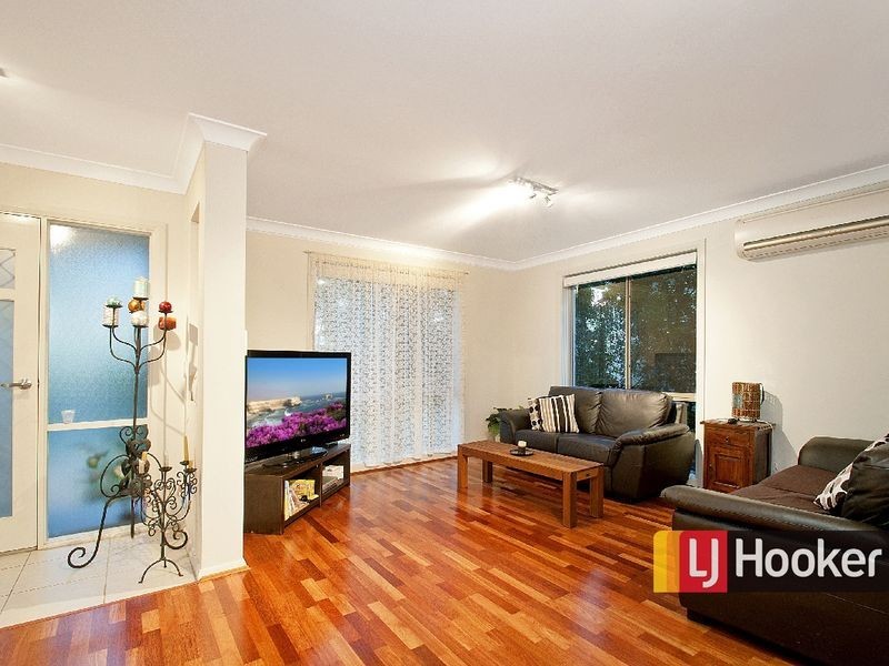 124 Stanhope Parkway, Stanhope Gardens NSW 2768