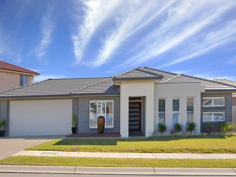 7 Edgewood Drive, Stanhope Gardens NSW 2768