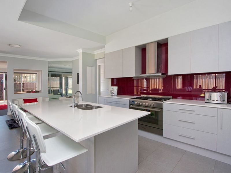 7 Edgewood Drive, Stanhope Gardens NSW 2768