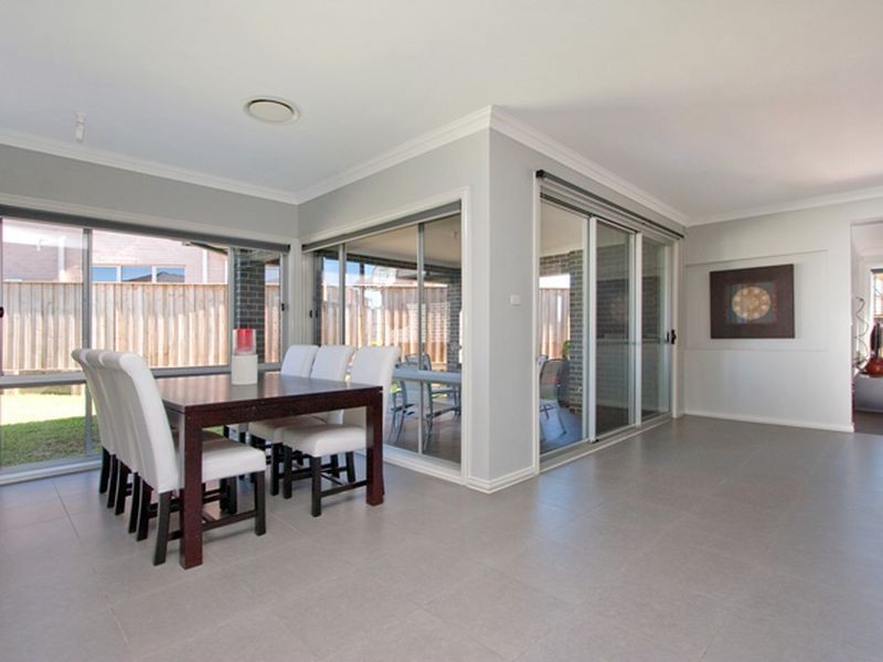 7 Edgewood Drive, Stanhope Gardens NSW 2768