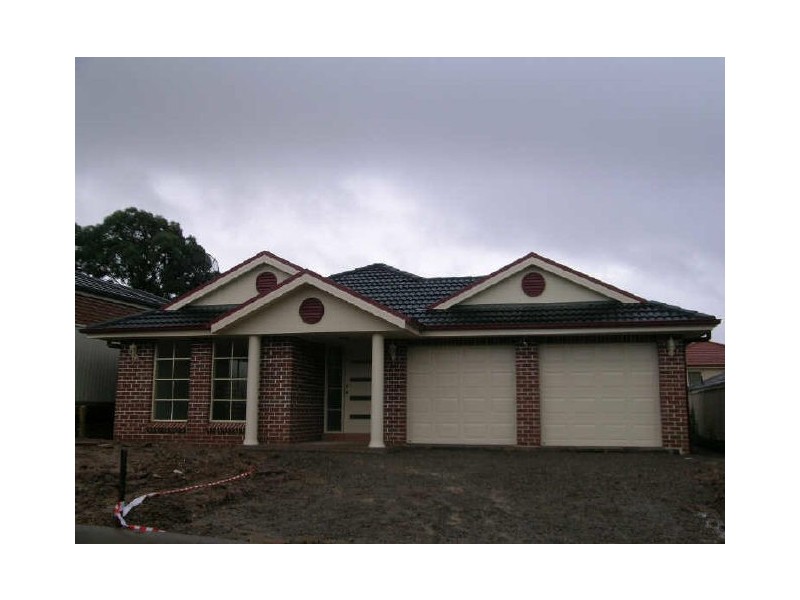 4 Freedom Cct, Kellyville Ridge NSW 2155