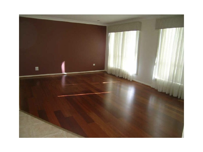 7 Heywood Glen, Stanhope Gardens NSW 2768