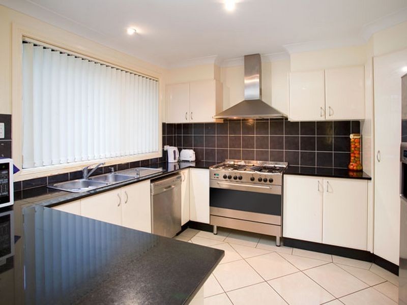 22 Sapphire Circuit, Quakers Hill NSW 2763