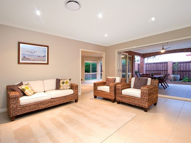 33 Singleton Avenue, Kellyville Ridge NSW 2155