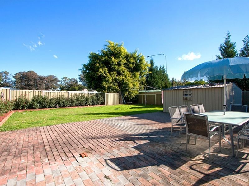 10 Muccilo Street, Quakers Hill NSW 2763