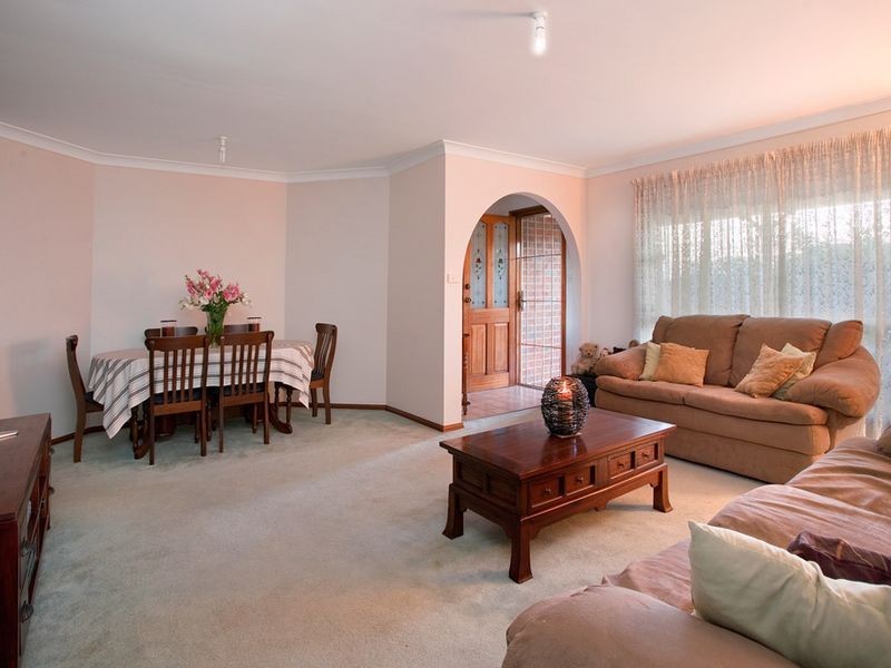 4 Olwen Place, Quakers Hill NSW 2763