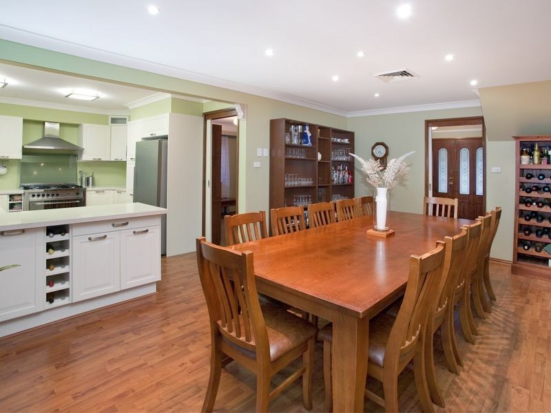 3 Kim Place, Quakers Hill NSW 2763