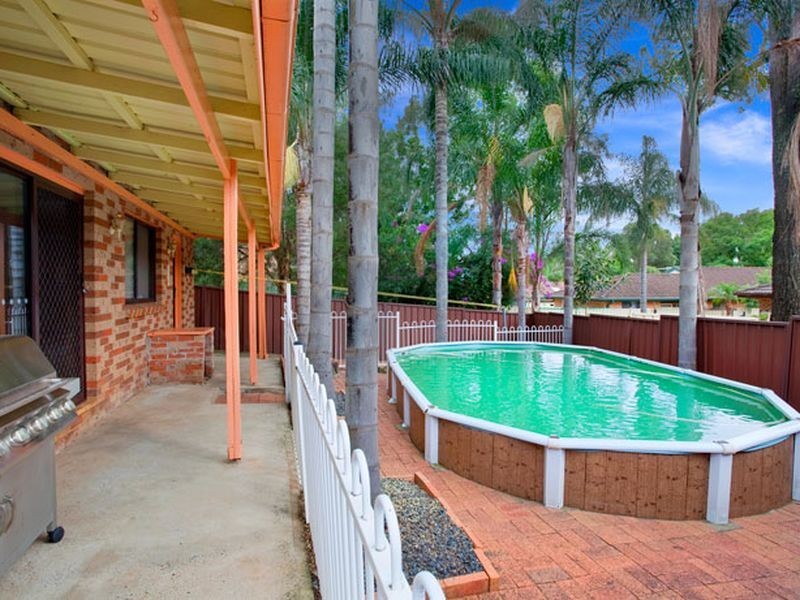 6 Peel Street, Quakers Hill NSW 2763