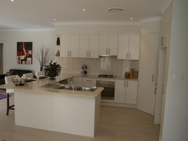 6 Shimmer Street, The Ponds NSW 2769