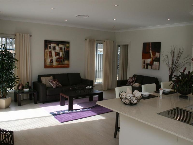 6 Shimmer Street, The Ponds NSW 2769