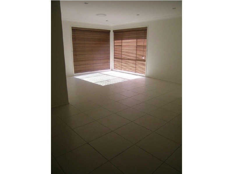 4 Freedom Circuit, Kellyville Ridge NSW 2155