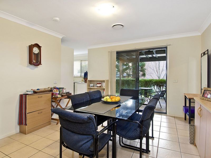 15 Treetop Circuit, Quakers Hill NSW 2763