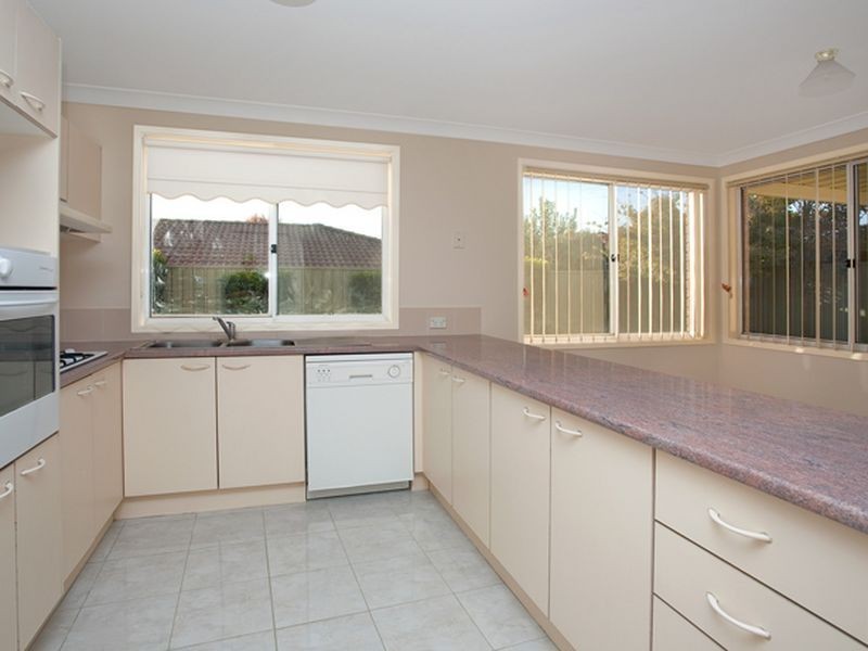 9 Norwin Place, Stanhope Gardens NSW 2768