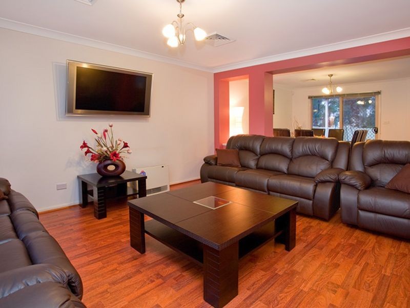 16 Hamlin Street, Quakers Hill NSW 2763