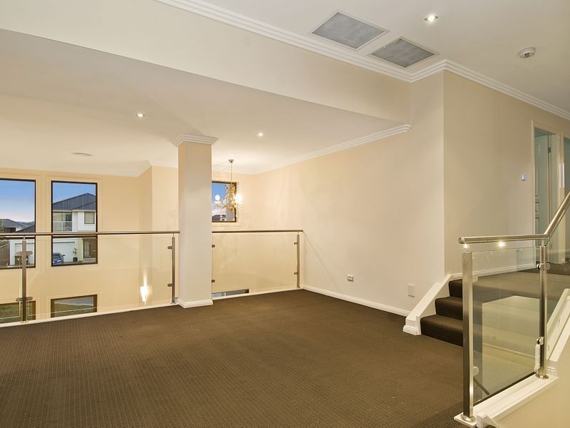 6 Huon Close, Stanhope Gardens NSW 2768