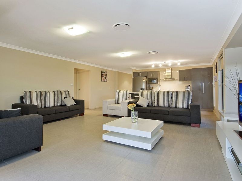 28 Wakely Avenue, The Ponds NSW 2769