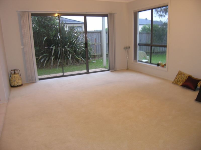 64 Perfection Ave, Stanhope Gardens NSW 2768