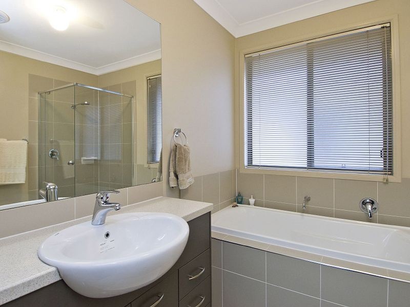 11 Avondale Avenue, Parklea NSW 2768