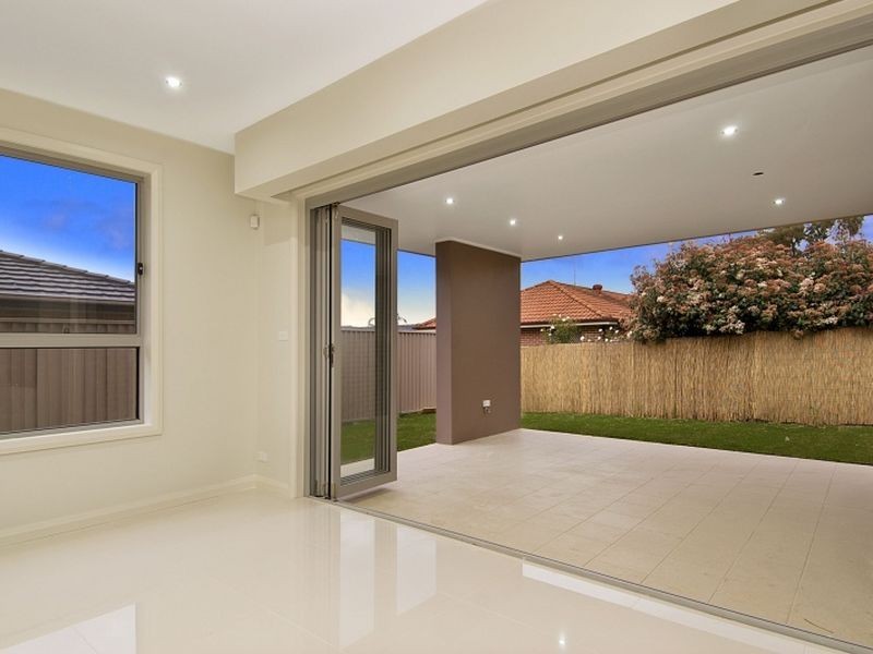 27 Jonah Street, Stanhope Gardens NSW 2768