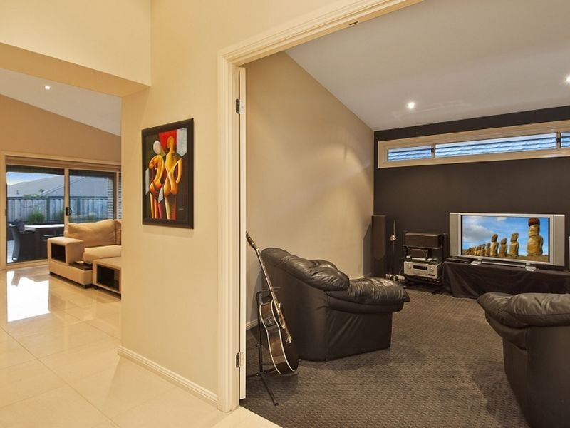61 The Ponds Boulevard, The Ponds NSW 2769