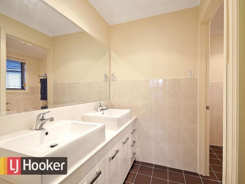 4 Henfield Street, Stanhope Gardens NSW 2768