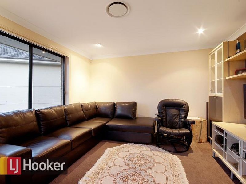 4 Henfield Street, Stanhope Gardens NSW 2768