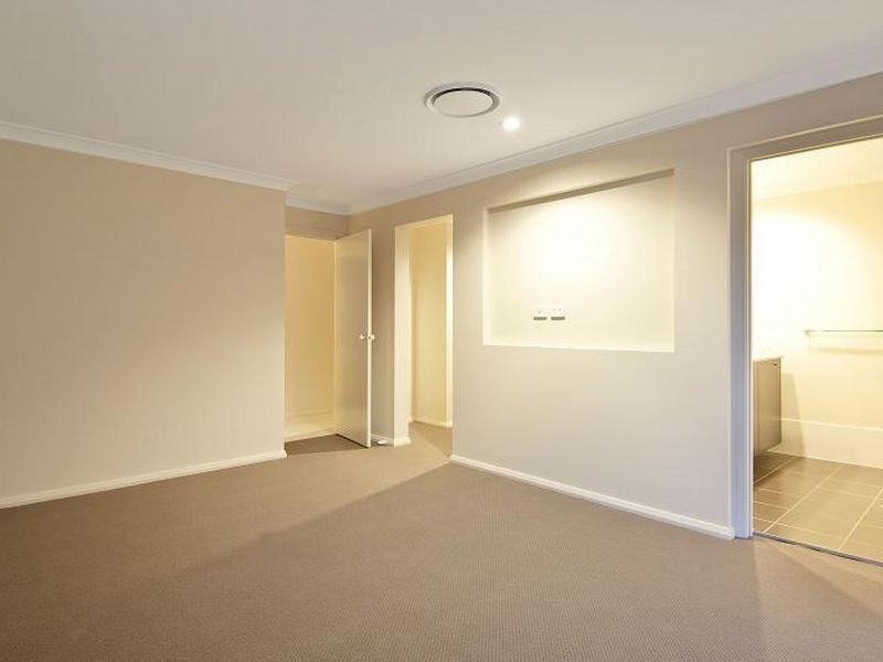 10 Wave Street, The Ponds NSW 2769