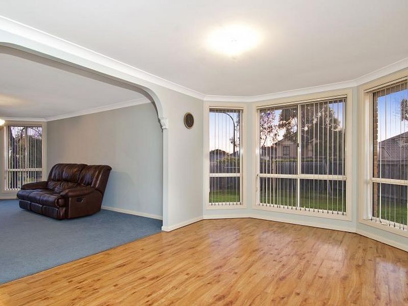 38 Kentwell Crescent, Stanhope Gardens NSW 2768