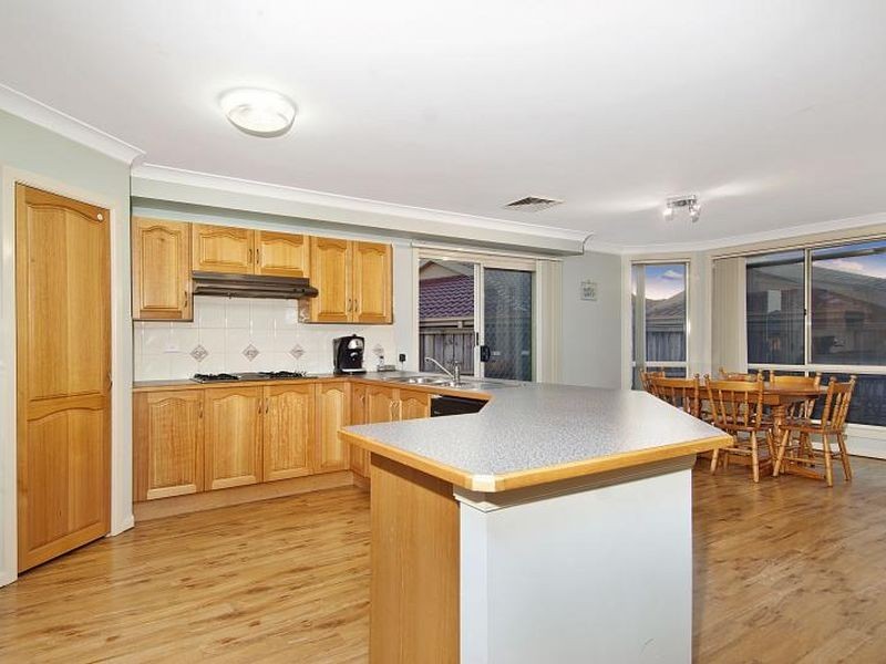 38 Kentwell Crescent, Stanhope Gardens NSW 2768