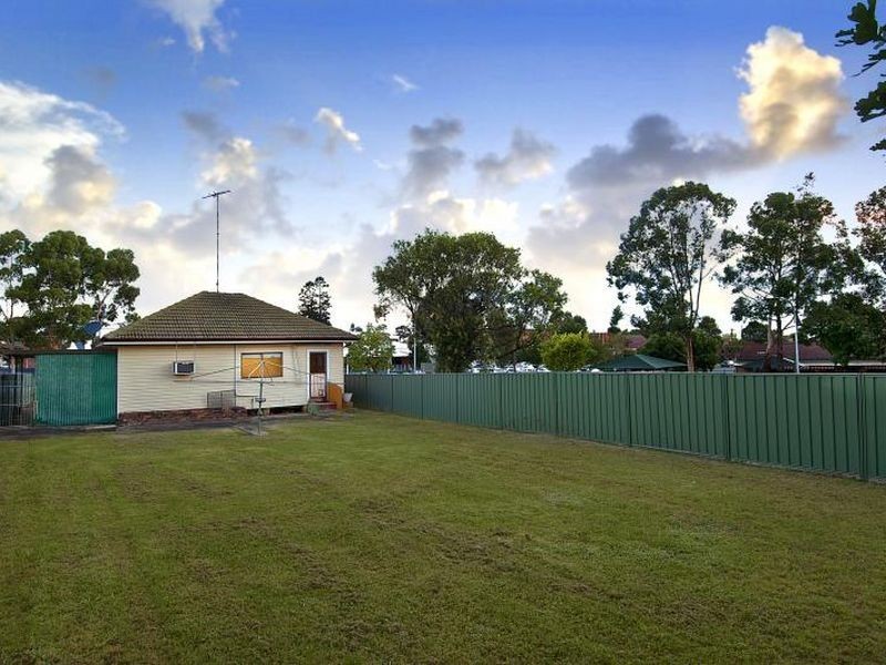 32 Market Street, Riverstone NSW 2765