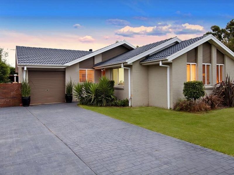 13 Cycas Place, Stanhope Gardens NSW 2768